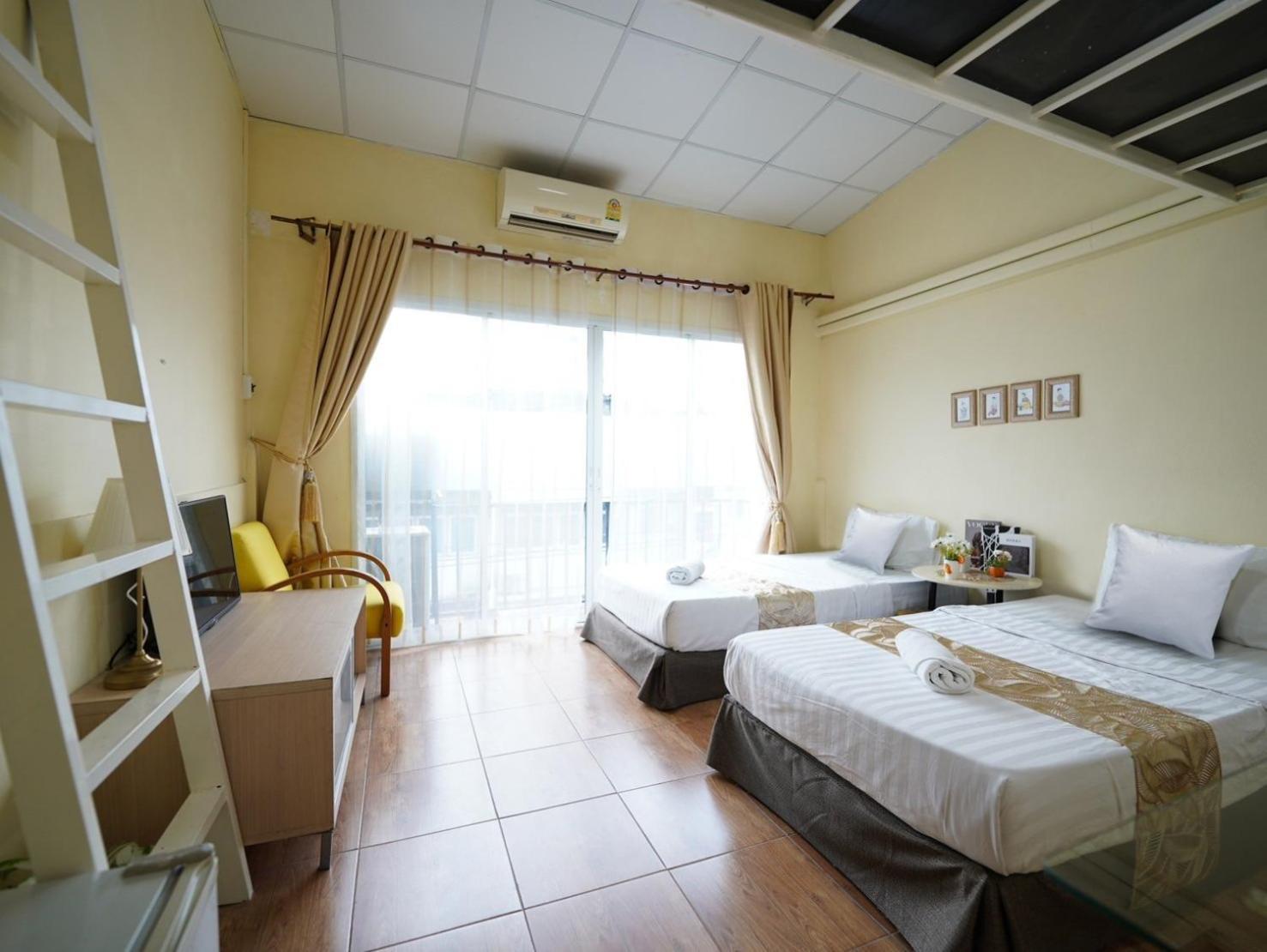 Ez Sleep @ Ratchada 19 Hostel Bangkok Exterior foto