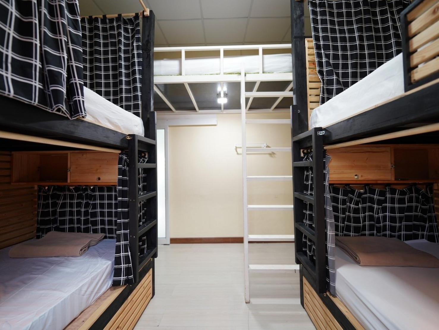 Ez Sleep @ Ratchada 19 Hostel Bangkok Exterior foto