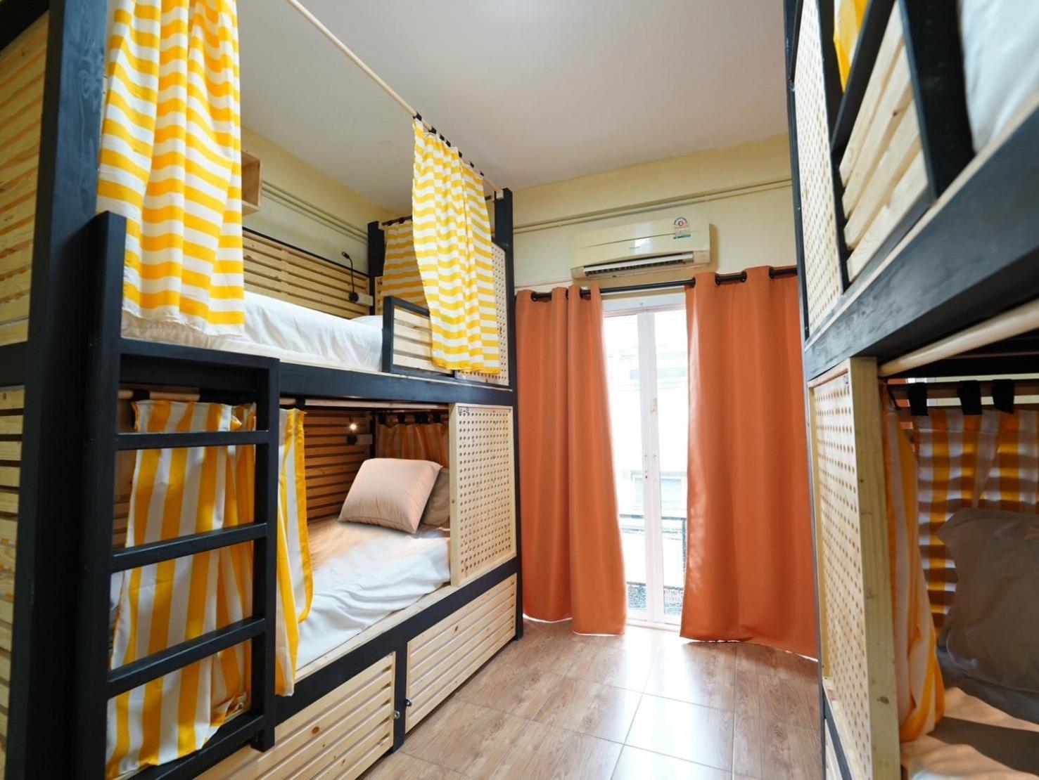 Ez Sleep @ Ratchada 19 Hostel Bangkok Exterior foto