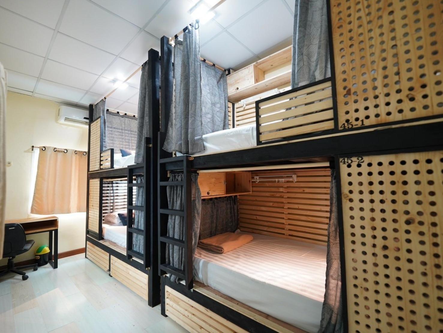 Ez Sleep @ Ratchada 19 Hostel Bangkok Exterior foto