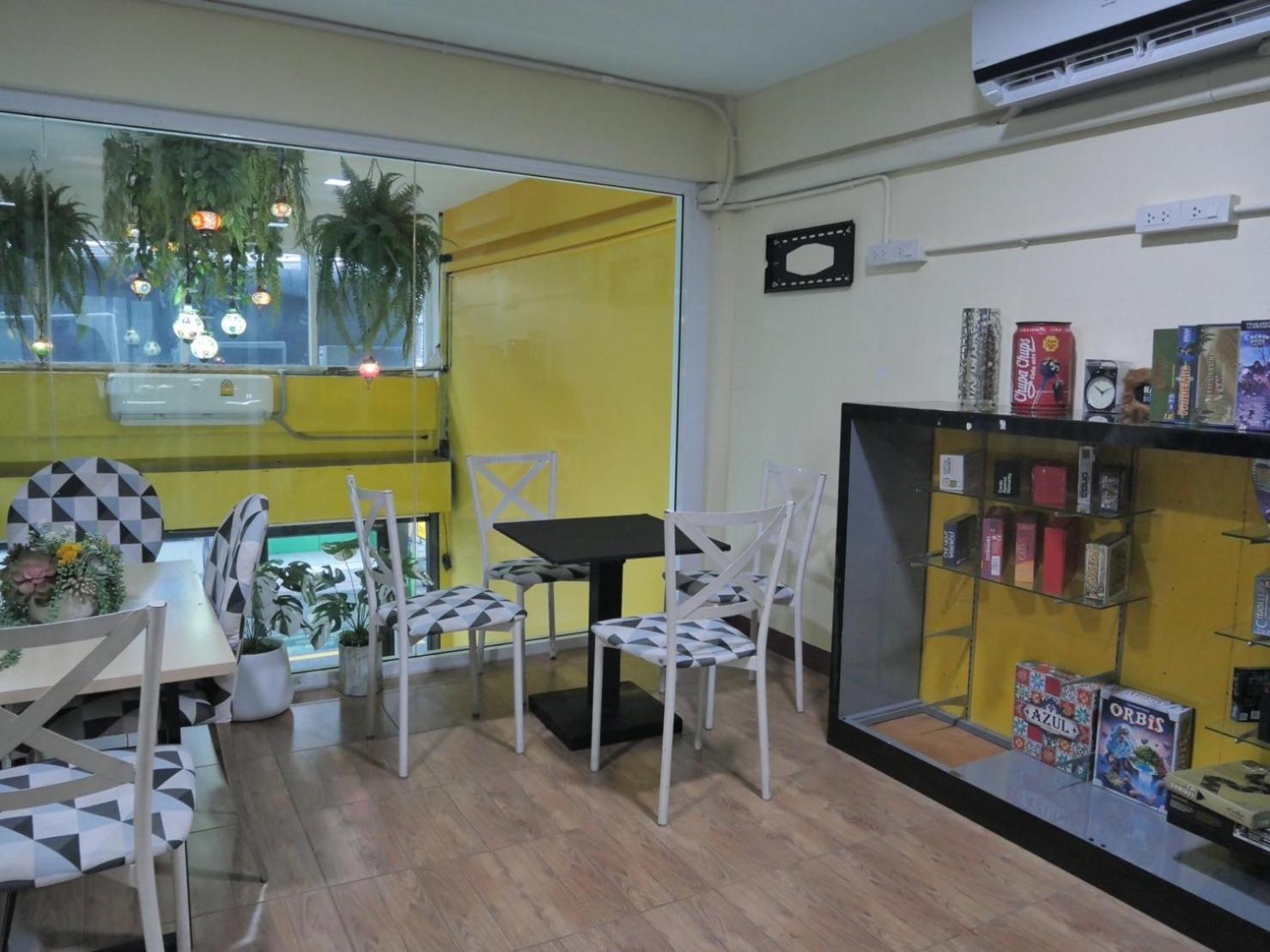 Ez Sleep @ Ratchada 19 Hostel Bangkok Exterior foto