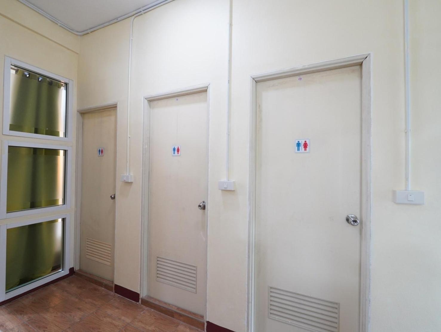 Ez Sleep @ Ratchada 19 Hostel Bangkok Exterior foto
