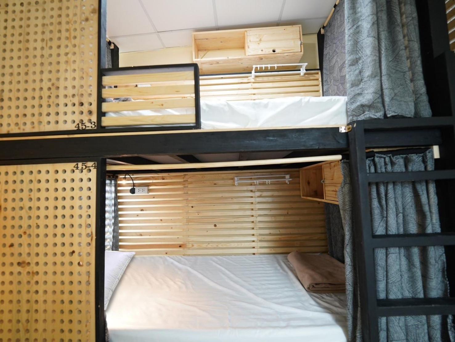 Ez Sleep @ Ratchada 19 Hostel Bangkok Exterior foto