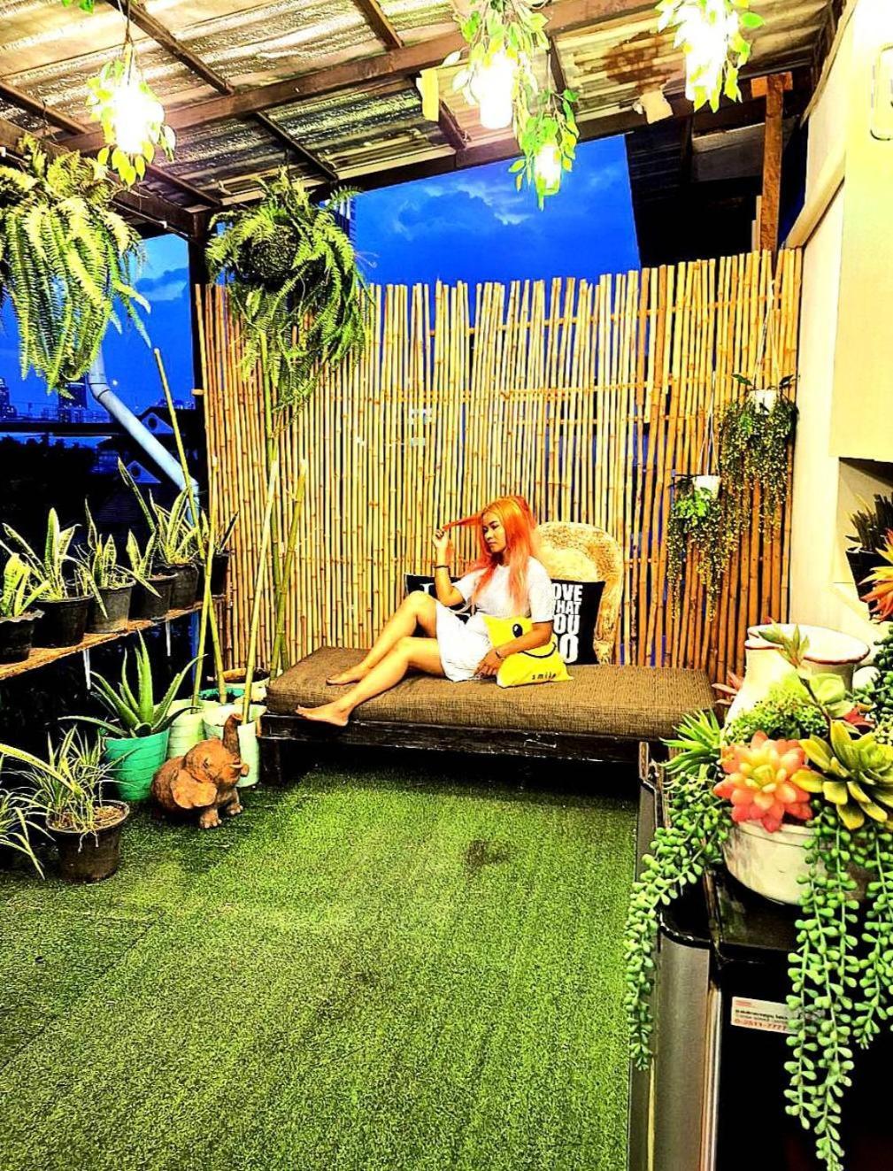 Ez Sleep @ Ratchada 19 Hostel Bangkok Exterior foto